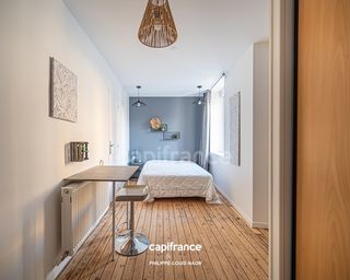  Immeuble � vendre 12 pi�ces 276 m�