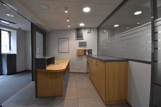  Appartement � louer 6 pi�ces 120 m�