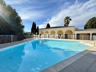  Appartement � vendre 5 pi�ces 140 m�