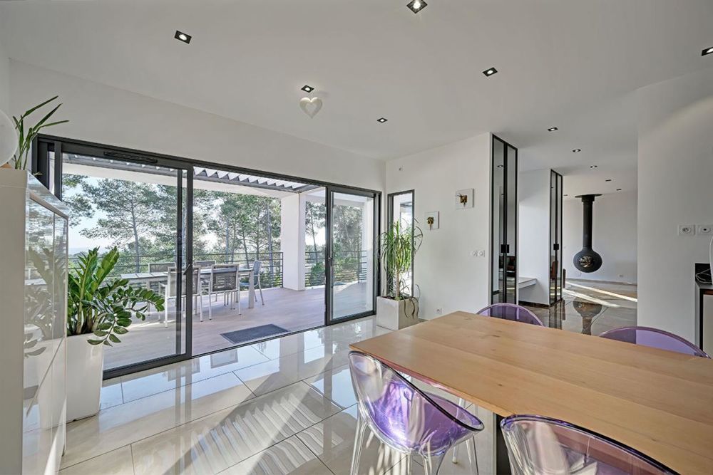 � vendre  Propri�t�/ch�teau N�mes (30000)