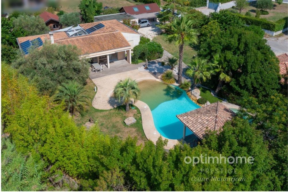 � vendre  Propri�t�/ch�teau Lauret (34270)