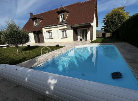   Superbe maison familiale de 148m2 avec piscine et sous-sol complet Maison - 6 pi�ce(s) - 148 m�