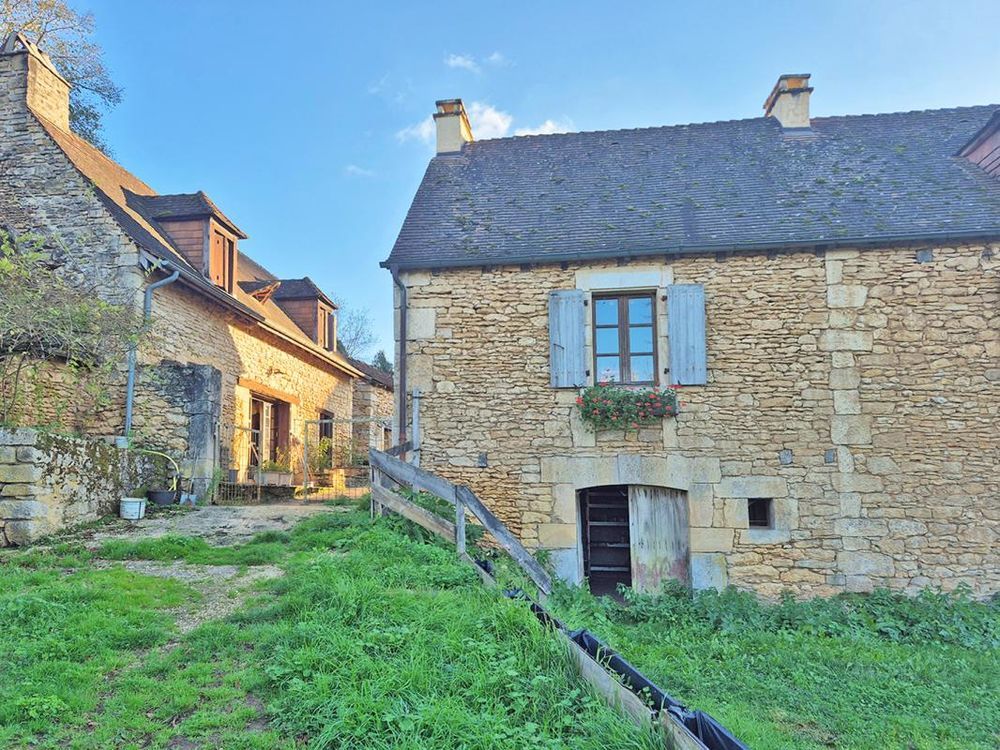 � vendre  Maison Montignac (24290)