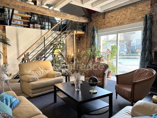  Maison � vendre 5 pi�ces 218 m�