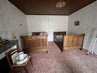  Maison � vendre 6 pi�ces 215 m�