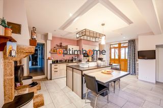  Maison � vendre 10 pi�ces 350 m�