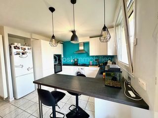  Appartement � vendre 4 pi�ces 74 m�