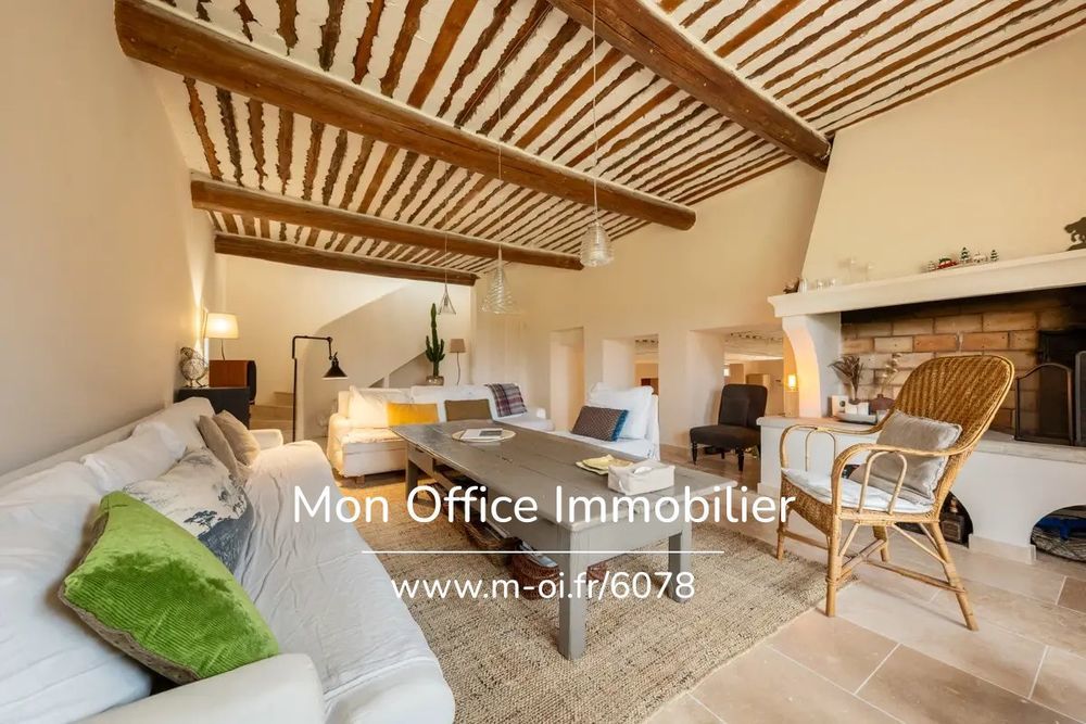 � vendre  Maison Roussillon (84220)