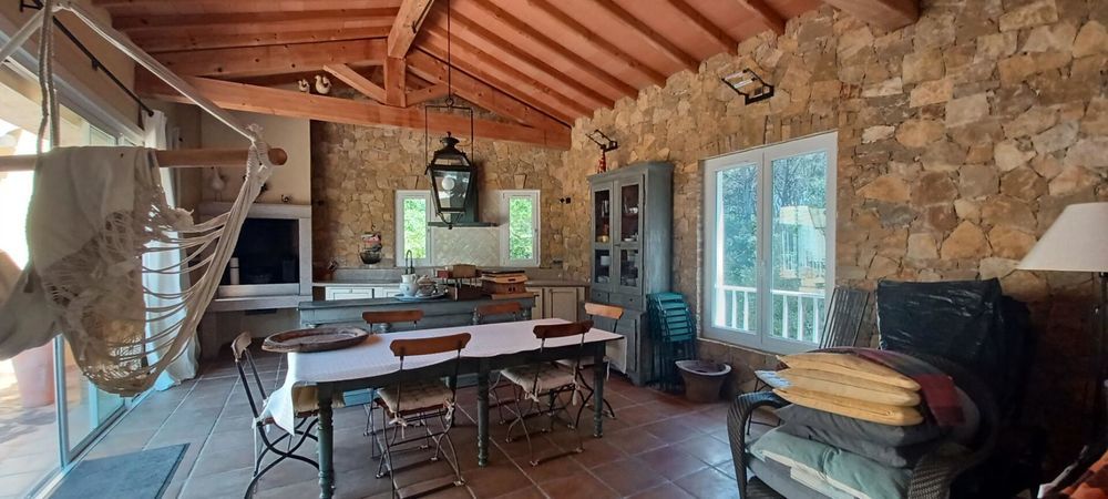 � vendre  Maison Saint-Cyr-sur-Mer (83270)