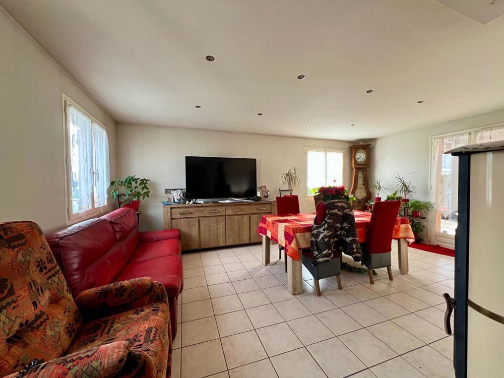 � vendre  Maison Gex (01170)