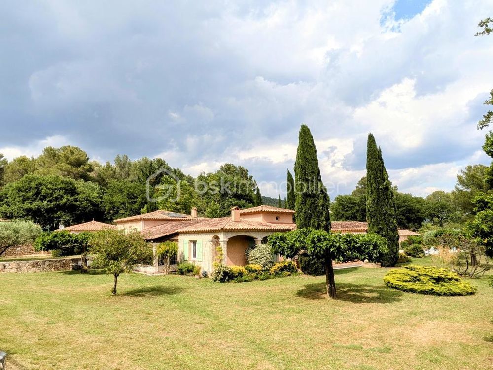 � vendre  Propri�t�/ch�teau Salernes (83690)