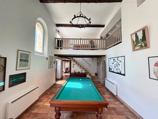  Maison � vendre 10 pi�ces 265 m�