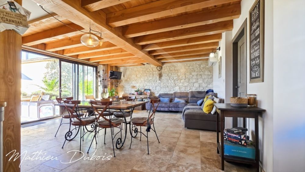 � vendre  Propri�t�/ch�teau Issigeac (24560)