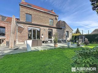  Propri�t�/ch�teau � vendre 6 pi�ces 173 m�