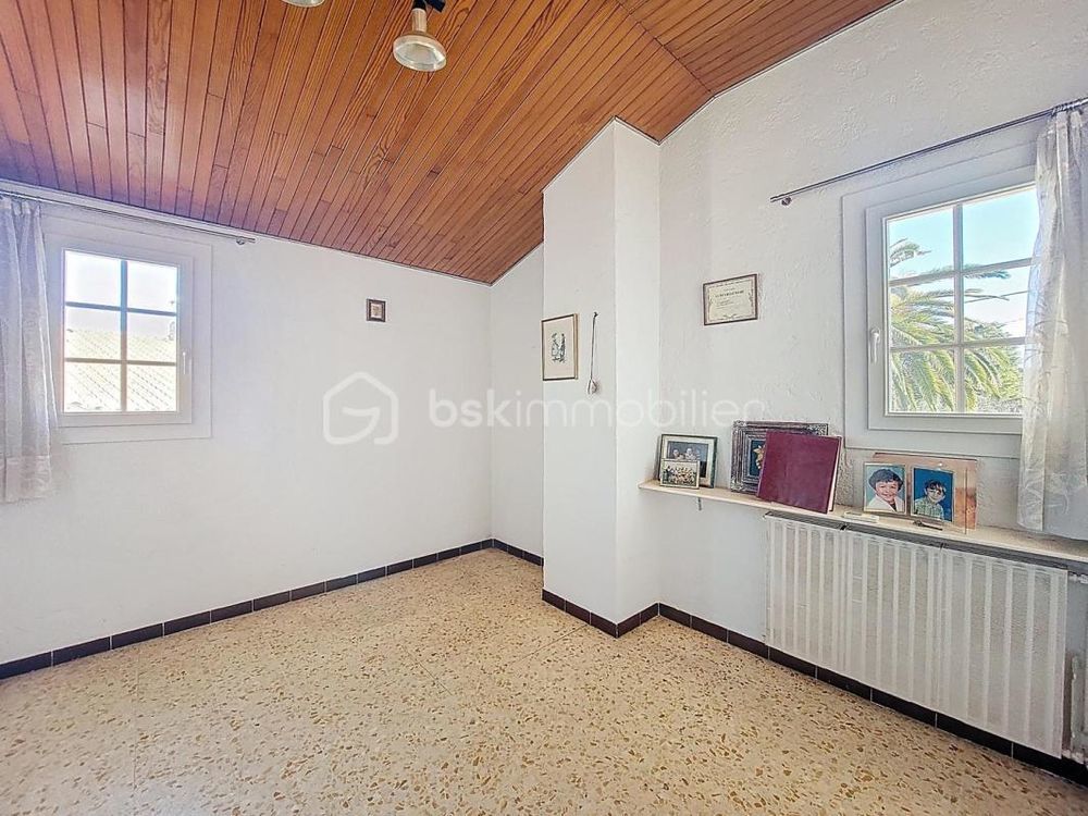 � vendre  Villa Six-Fours-les-Plages (83140)