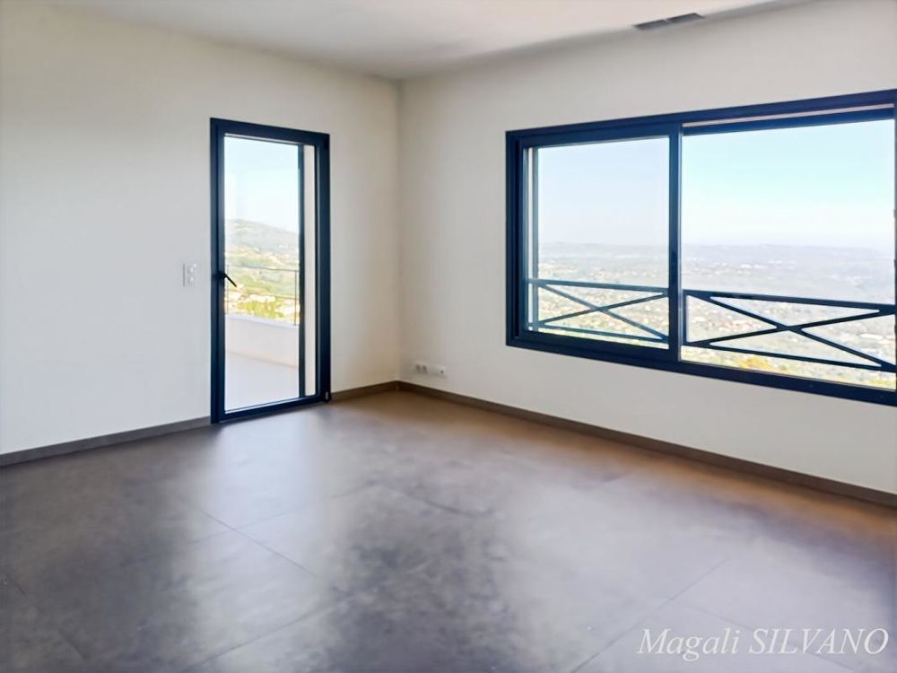 � vendre  Villa Sp�rac�des (06530)