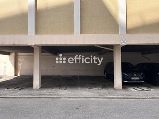  Parking / Garage � vendre 14 m�