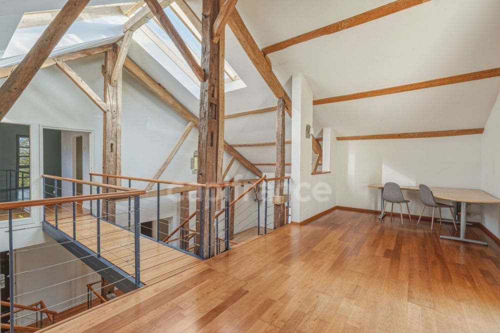 � vendre  Maison Saint-Genis-Pouilly (01630)