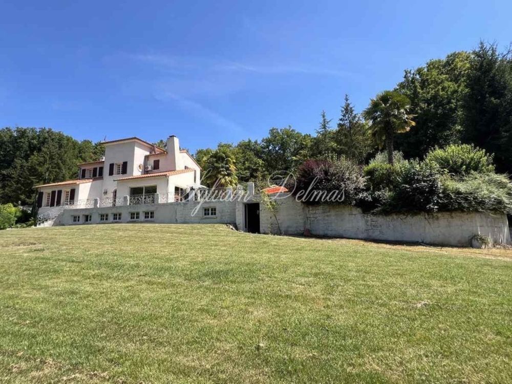 � vendre  Maison Poitiers (86000)