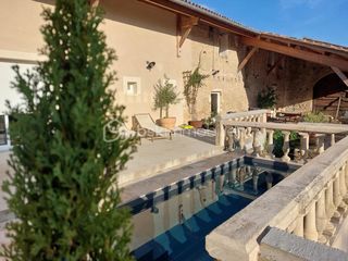  Propri�t�/ch�teau � vendre 7 pi�ces 242 m�