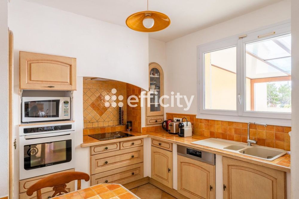 � vendre  Villa Carro (13500)