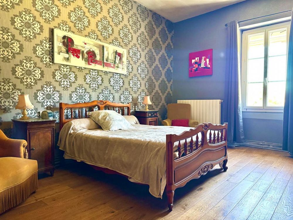 � vendre  Propri�t�/ch�teau Bordeaux (33000)