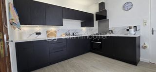  Maison � vendre 9 pi�ces 244 m�