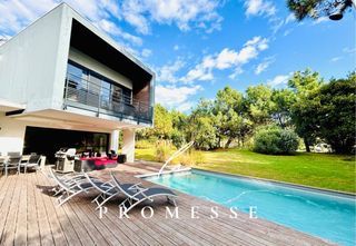  Villa � vendre 8 pi�ces 390 m�