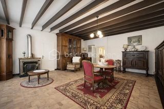  Propri�t�/ch�teau � vendre 10 pi�ces 202 m�