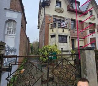  Immeuble � vendre 15 + pi�ces 200 m�