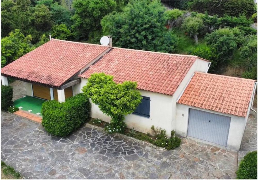 � vendre  Villa La Croix-Valmer (83420)