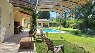  Propri�t�/ch�teau � vendre 11 pi�ces 260 m�