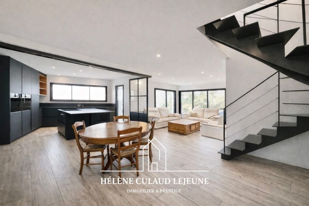 � vendre  Maison Vannes (56000)