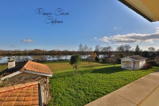  Maison � vendre 6 pi�ces 210 m�