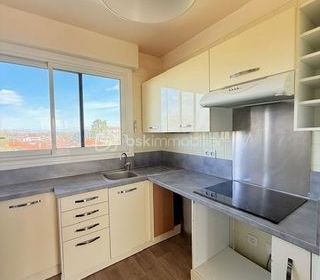  Appartement � vendre 5 pi�ces 82 m�