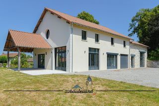  Maison � vendre 10 pi�ces 318 m�