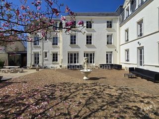  Propri�t�/ch�teau � vendre 14 pi�ces 450 m�