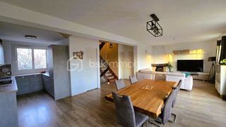  Maison � vendre 8 pi�ces 140 m�