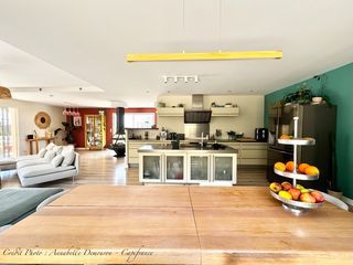  Villa � vendre 7 pi�ces 260 m�