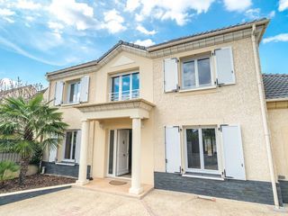  Maison � vendre 7 pi�ces 200 m�