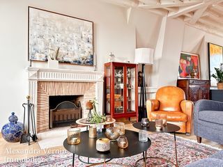  Appartement � vendre 7 pi�ces 208 m�