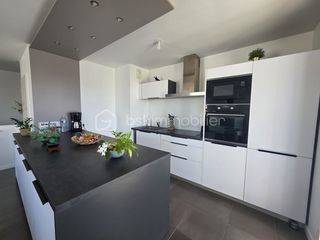  Appartement � vendre 5 pi�ces 94 m�