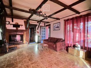  Villa � vendre 7 pi�ces 132 m�