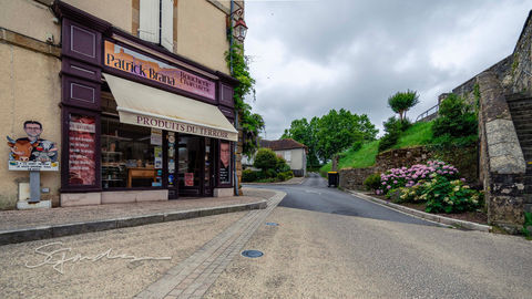 Boucherie Charcuterie Traiteur � B&eacute;arn / Pyr&eacute;n&eacute;es-Atlantiques � Rentable + Qualit&eacute; de vie 160000 64190 Navarrenx