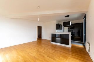  Duplex/triplex � vendre 5 pi�ces 106 m�