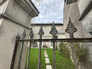  Immeuble � vendre 10 pi�ces 200 m�