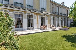  Appartement � vendre 6 pi�ces 257 m�