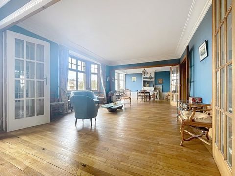  Appartement � vendre 5 pi�ces 166 m�