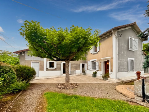   Dpt Hautes Pyr�n�es (65), � vendre TRIE SUR BAISE Maison T5 de 113 m� habitables sur 810 m� de terrain Maison - 5 pi�ce(s) - 113 m�