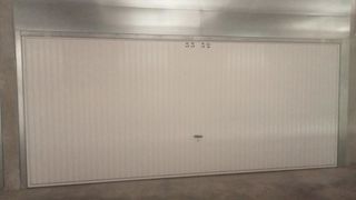  Parking / Garage � louer 